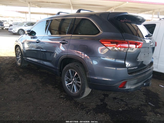 45117636 :رقم المزاد ، 5TDKZRFH2JS244988 vin ، 2018 Toyota Highlander Xle مزاد بيع