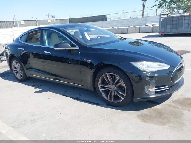 Продажа на аукционе авто 2013 Tesla Model S Performance, vin: 5YJSA1CPXDFP24967, номер лота: 45117696