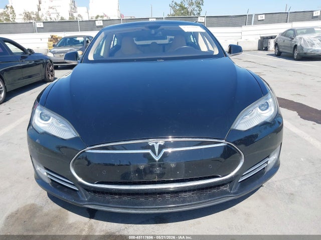 Продажа на аукционе авто 2013 Tesla Model S Performance, vin: 5YJSA1CPXDFP24967, номер лота: 45117696