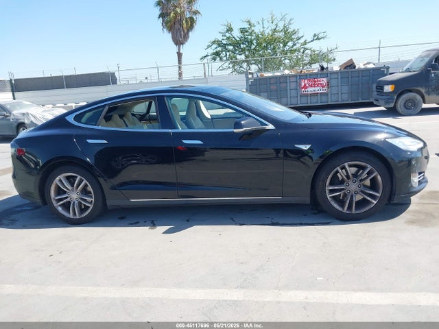 Продажа на аукционе авто 2013 Tesla Model S Performance, vin: 5YJSA1CPXDFP24967, номер лота: 45117696