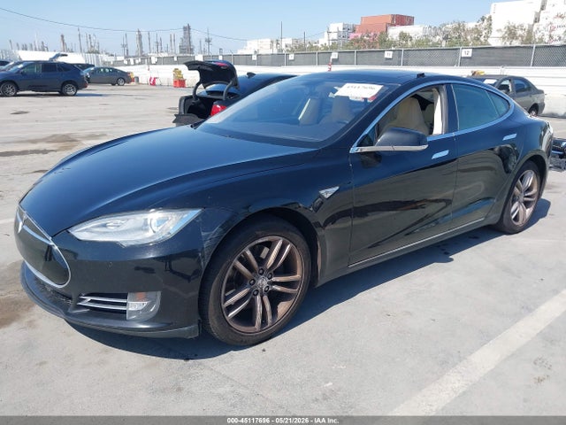 Продажа на аукционе авто 2013 Tesla Model S Performance, vin: 5YJSA1CPXDFP24967, номер лота: 45117696