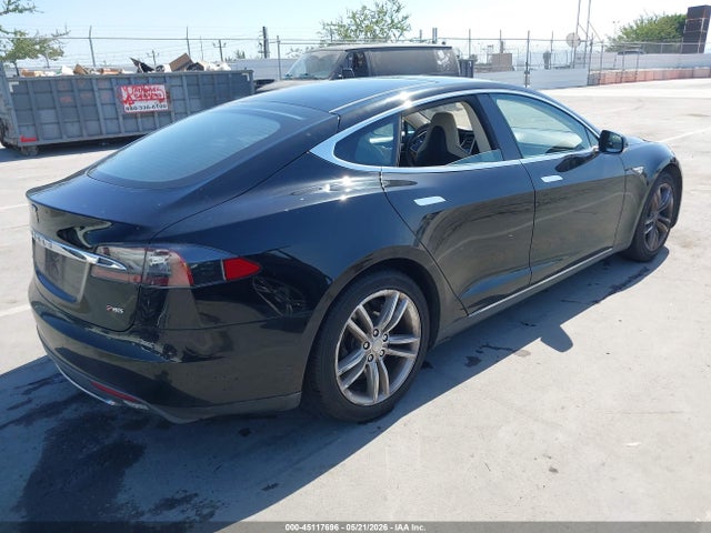 Продажа на аукционе авто 2013 Tesla Model S Performance, vin: 5YJSA1CPXDFP24967, номер лота: 45117696