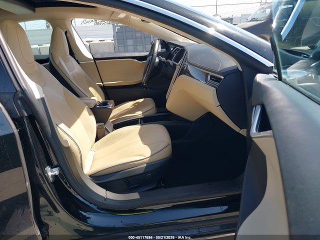 Продажа на аукционе авто 2013 Tesla Model S Performance, vin: 5YJSA1CPXDFP24967, номер лота: 45117696