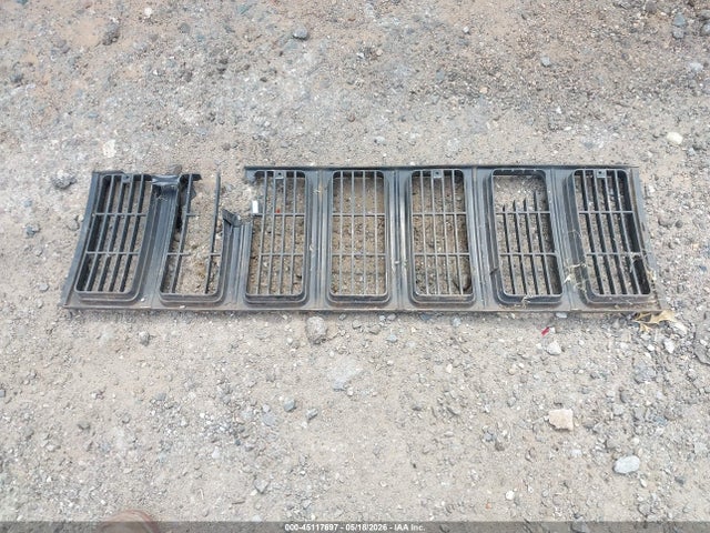 45117697 :رقم المزاد ، 1J4FF68S7XL632160 vin ، 1999 Jeep Cherokee Classic/sport مزاد بيع