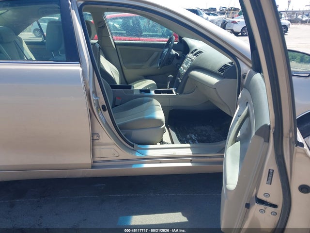 2007 Toyota Camry Le მანქანა იყიდება აუქციონზე, vin: 4T1BE46K87U689262, აუქციონის ნომერი: 45117717