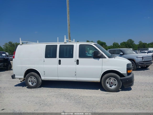 GMC Savana 2500 Work Van 2019 1GTW7AFG5K1238553 Image 13