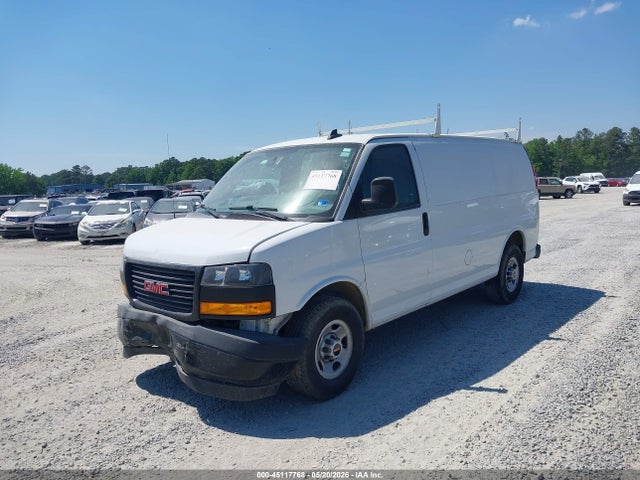 GMC Savana 2500 Work Van 2019 1GTW7AFG5K1238553 Image 2