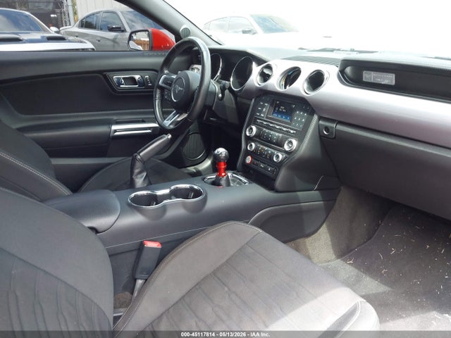 45117814 :رقم المزاد ، 1FA6P8CF0H5312005 vin ، 2017 Ford Mustang Gt مزاد بيع
