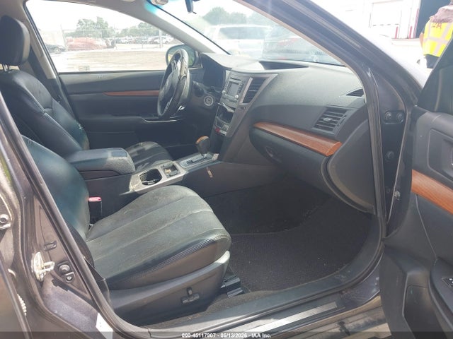 45117907 :رقم المزاد ، 4S4BRBJC4D3286051 vin ، 2013 Subaru Outback 2.5i Limited مزاد بيع