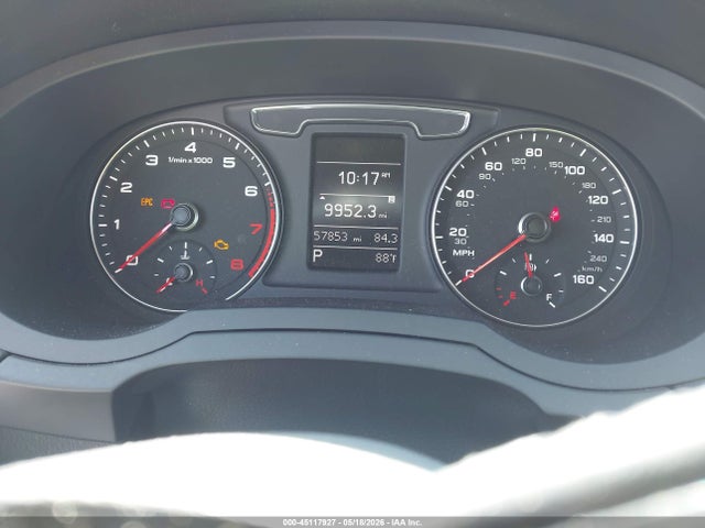 45117927 :رقم المزاد ، WA1BCCFS4HR003088 vin ، 2017 Audi Q3 2.0t Premium مزاد بيع
