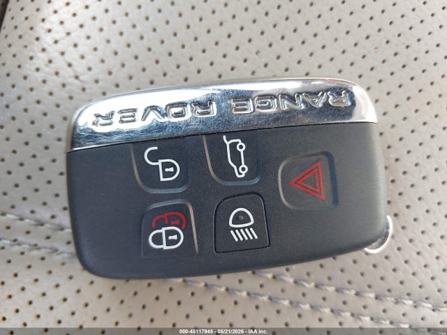 45117945 :رقم المزاد ، SALYL2RX0JA734809 vin ، 2018 Land Rover Range Rover Velar P250 Se R-dynamic مزاد بيع
