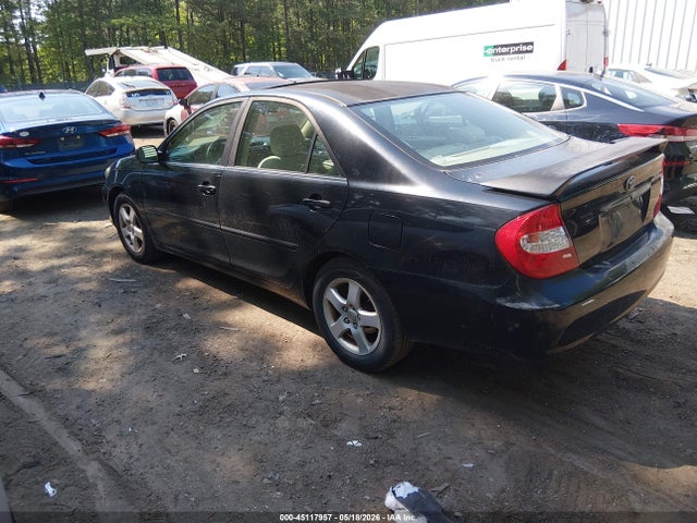 45117957 :رقم المزاد ، 4T1BE32K44U321706 vin ، 2004 Toyota Camry Se مزاد بيع