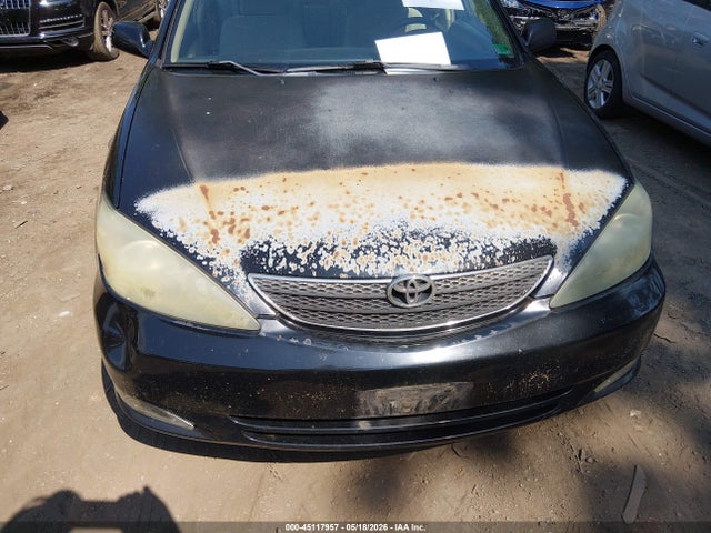 45117957 :رقم المزاد ، 4T1BE32K44U321706 vin ، 2004 Toyota Camry Se مزاد بيع