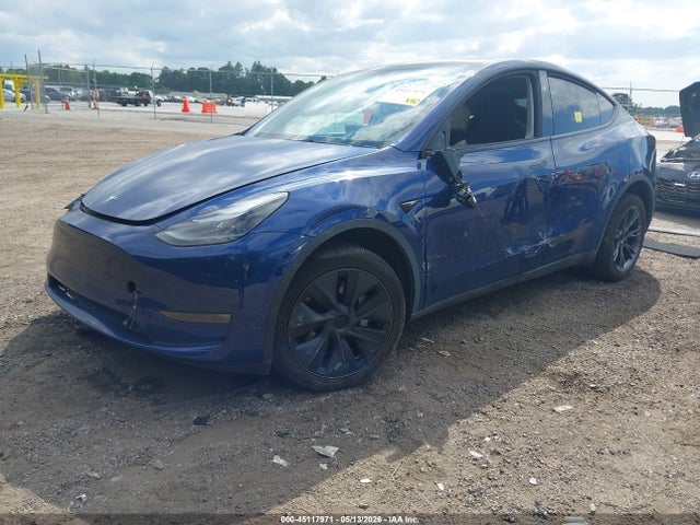 Auction sale of the 2025 Tesla Model Y Long Range Dual Motor All-wheel Drive, vin: 7SAYGDEE4SA346938, lot number: 45117971