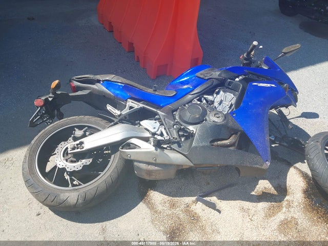 Продажа на аукционе авто 2014 Honda Cbr650 F, vin: MLHRC7405E5001086, номер лота: 45117985