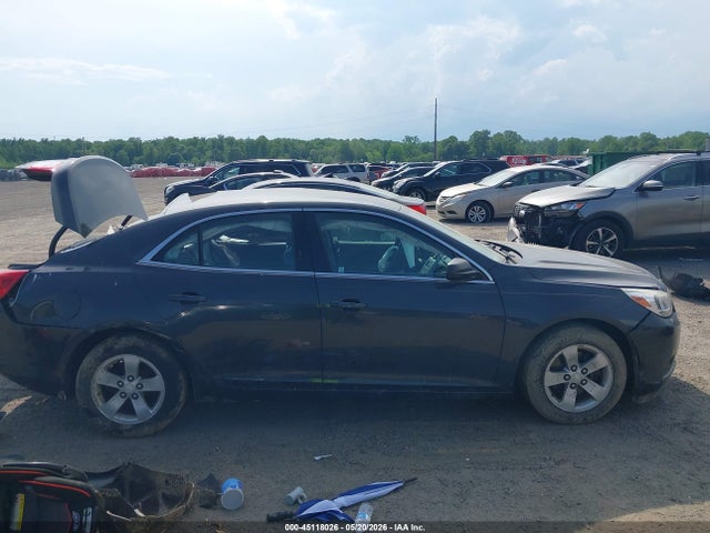 45118026 :رقم المزاد ، 1G11B5SL9FF332357 vin ، 2015 Chevrolet Malibu Ls مزاد بيع