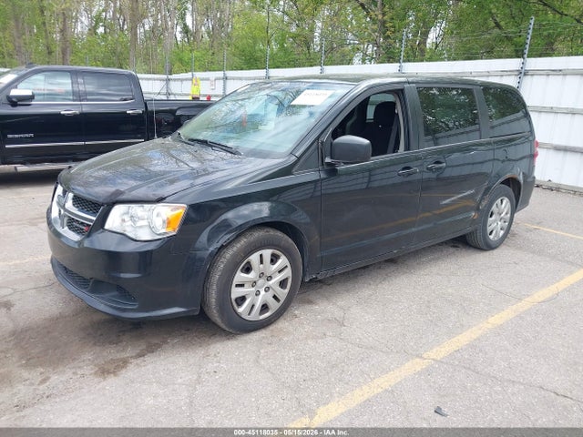 Auction sale of the 2018 Dodge Grand Caravan Se, vin: 2C4RDGBG4JR165913, lot number: 45118035