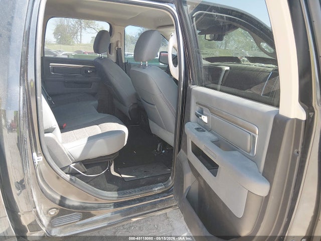 Aukcja sprzedaży 2018 Ram 1500 Big Horn  4x4 5'7 Box, vin: 1C6RR7LT9JS253777, numer aukcji: 45118080