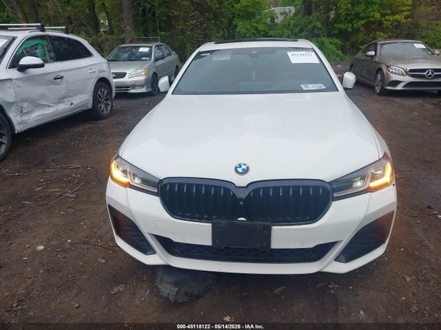 2021 Bmw 530i Xdrive მანქანა იყიდება აუქციონზე, vin: WBA13BJ02MCG26773, აუქციონის ნომერი: 45118122