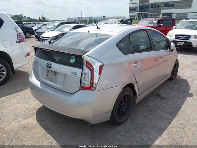 45118125 :رقم المزاد ، JTDKN3DU6D5582428 vin ، 2013 Toyota Prius Two مزاد بيع