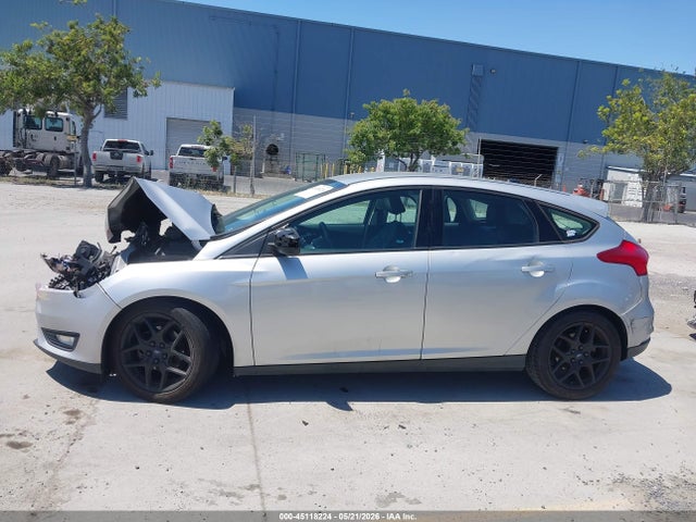 Ford FOCUS SE 2016 1FADP3K29GL304441 Image 14
