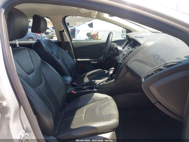 Ford FOCUS SE 2016 1FADP3K29GL304441 Image 5