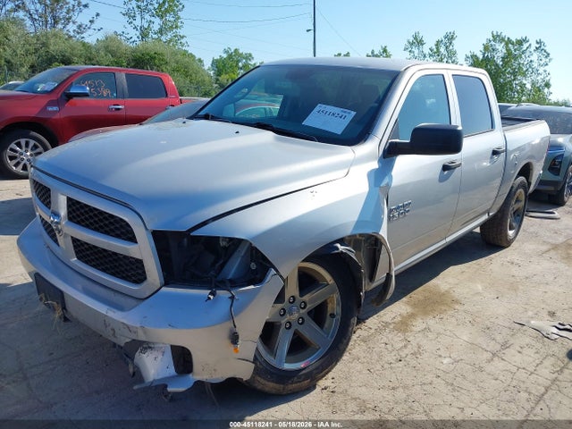 Продажа на аукционе авто 2017 Ram 1500 Express  4x4 5'7 Box, vin: 1C6RR7KG6HS553551, номер лота: 45118241