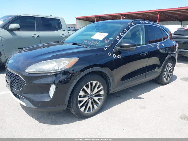 Ford Escape Titanium 2020 1FMCU9J96LUB18131 Image 2