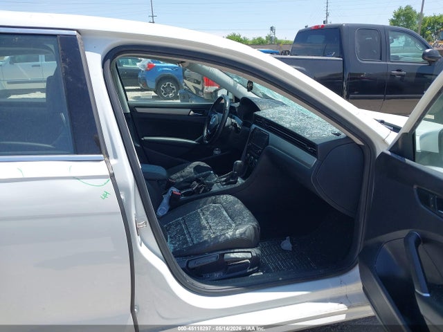 Aukcja sprzedaży 2020 Volkswagen Passat 2.0t Se, vin: 1VWSA7A34LC019951, numer aukcji: 45118297