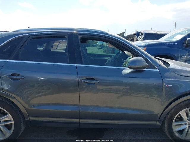 45118298 :رقم المزاد ، WA1JCCFS5JR031984 vin ، 2018 Audi Q3 2.0t Premium/2.0t Sport Premium مزاد بيع
