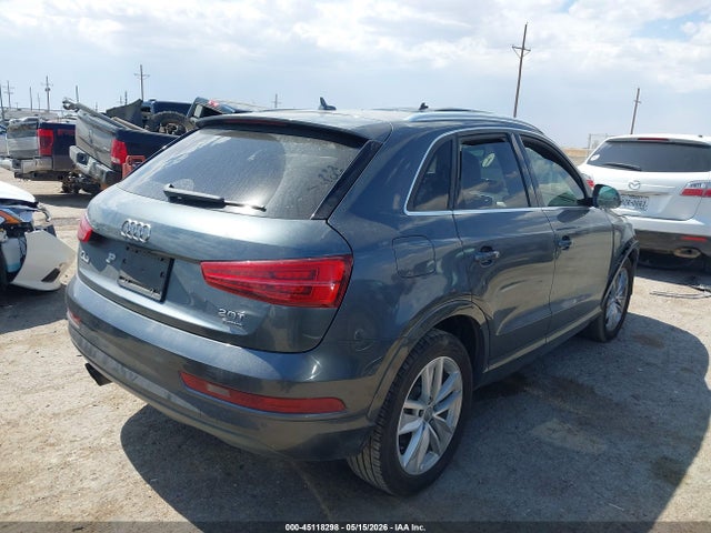 45118298 :رقم المزاد ، WA1JCCFS5JR031984 vin ، 2018 Audi Q3 2.0t Premium/2.0t Sport Premium مزاد بيع