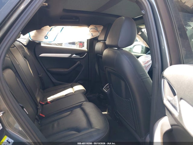 45118298 :رقم المزاد ، WA1JCCFS5JR031984 vin ، 2018 Audi Q3 2.0t Premium/2.0t Sport Premium مزاد بيع