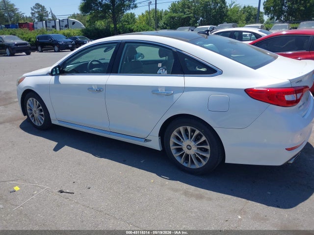 2015 Hyundai Sonata Limited მანქანა იყიდება აუქციონზე, vin: 5NPE34AFXFH134520, აუქციონის ნომერი: 45118314