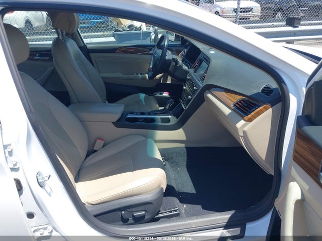 2015 Hyundai Sonata Limited მანქანა იყიდება აუქციონზე, vin: 5NPE34AFXFH134520, აუქციონის ნომერი: 45118314