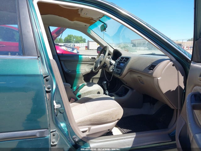 45118316 :رقم المزاد ، 1HGEJ6578YL051706 vin ، 2000 Honda Civic Lx مزاد بيع