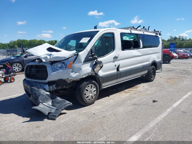 45118367 :رقم المزاد ، 1FBZX2ZM2GKA54424 vin ، 2016 Ford Transit-350 Xlt مزاد بيع
