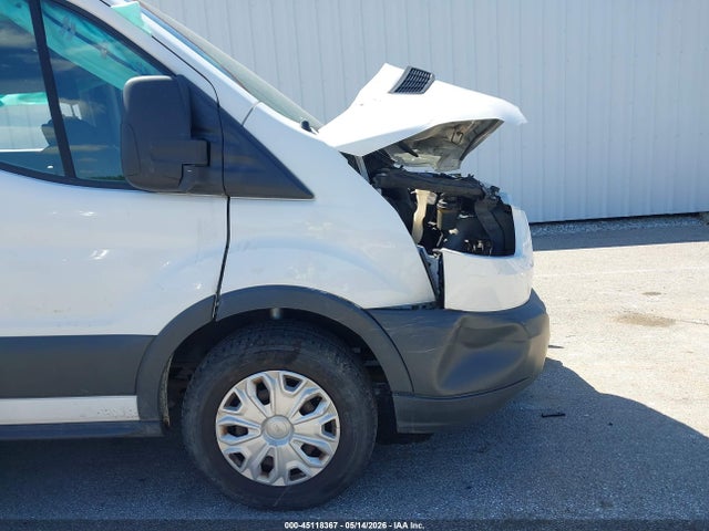 45118367 :رقم المزاد ، 1FBZX2ZM2GKA54424 vin ، 2016 Ford Transit-350 Xlt مزاد بيع