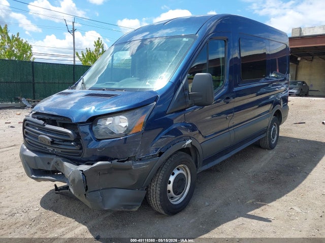 45118380 :رقم المزاد ، 1FTYR1CM2HKB03160 vin ، 2017 Ford Transit-250 مزاد بيع