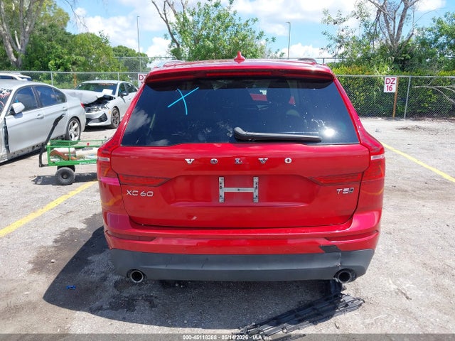 Aukcja sprzedaży 2018 Volvo Xc60 T5 Momentum, vin: LYV102RK8JB121304, numer aukcji: 45118388