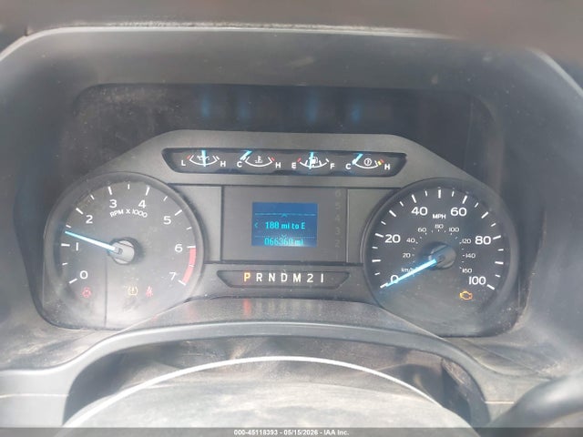 Ford F-350 Chassis Xl 2018 1FDRF3G60JEC25844 Image 5