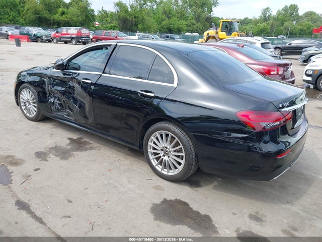 Aukcja sprzedaży 2022 Mercedes-benz E 350 4matic, vin: W1KZF8EB8NB035627, numer aukcji: 45118400