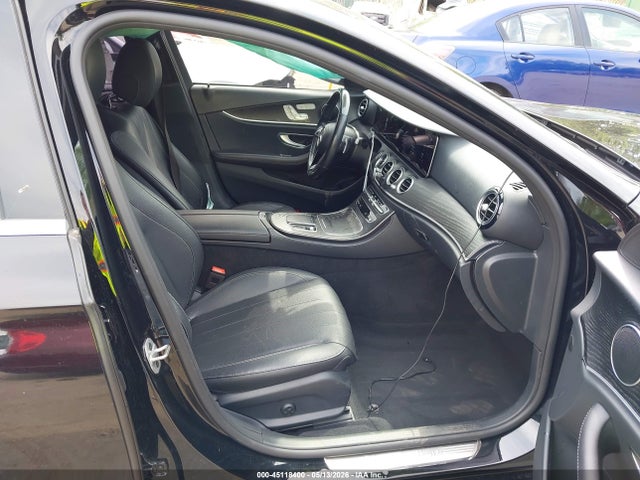 Aukcja sprzedaży 2022 Mercedes-benz E 350 4matic, vin: W1KZF8EB8NB035627, numer aukcji: 45118400