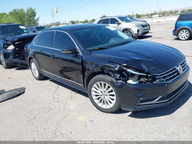 Volkswagen Passat 1.8t Se 2017 1VWBT7A33HC040937 головне зображення