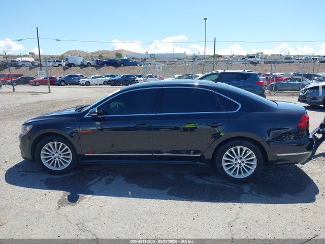 1VWBT7A33HC040937 Volkswagen Passat 1.8t Se