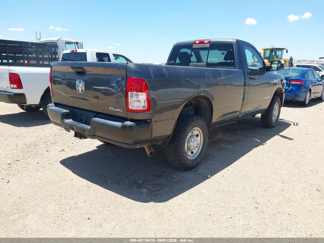 45118419 :رقم المزاد ، 3C6MR5AJ5LG243354 vin ، 2020 Ram 2500 Tradesman  4x4 8' Box مزاد بيع