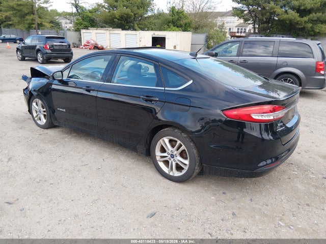 45118423 :رقم المزاد ، 3FA6P0LU7JR131972 vin ، 2018 Ford Fusion Hybrid Se مزاد بيع