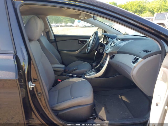 2013 Hyundai Elantra Gls მანქანა იყიდება აუქციონზე, vin: 5NPDH4AE1DH213317, აუქციონის ნომერი: 45118455