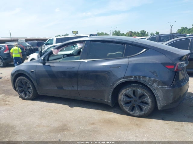 Продаж на аукціоні авто 2025 Tesla Model Y Long Range Dual Motor Rear-wheel Drive, vin: 7SAYGDED5SA347359, номер лоту: 45118575