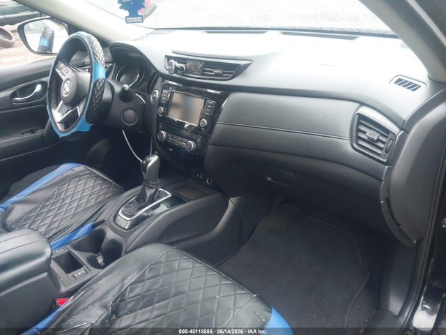 45118588 :رقم المزاد ، JN8AT2MV8LW118493 vin ، 2020 Nissan Rogue Sv Intelligent Awd مزاد بيع