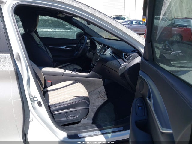 45118604 :رقم المزاد ، 3PCAJ5JR6PF101647 vin ، 2023 Infiniti Qx55 Luxe Awd مزاد بيع